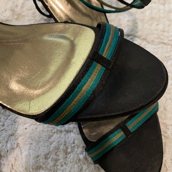 Nose Shoes - NOSE Strapy satin black green ash gold heel